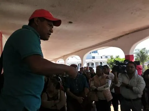 Antorcha Campesina acusa a Concejo Municipal de Ocoyucan de retener despensas para los abuelitos