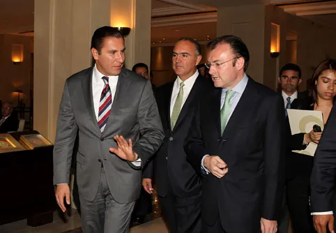 Se reúne RMV con integrantes de la Conago y Luis Videgaray