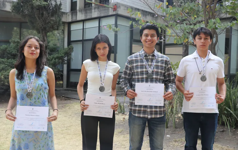 Diez victorias para Preparatorias IBERO Puebla y Tlaxcala en Olimpiada de Filosofía
