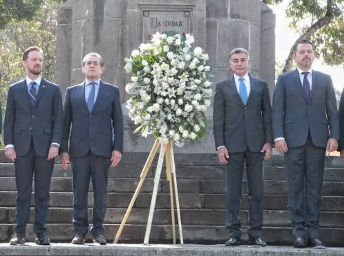 Conmemoran el 487 aniversario de la Fundación de Puebla