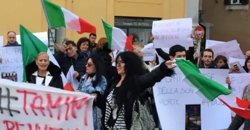 Parlamento italiano aprueba ley sobre inmigración y seguridad