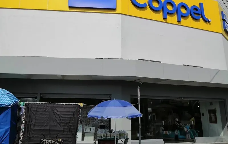 Detienen a dos hombres por asalto a Coppel de La Margarita; robaron cerca de 45 celulares
