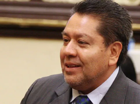 Presenta Aréchiga exhorto al presidente para Ley General de Víctimas