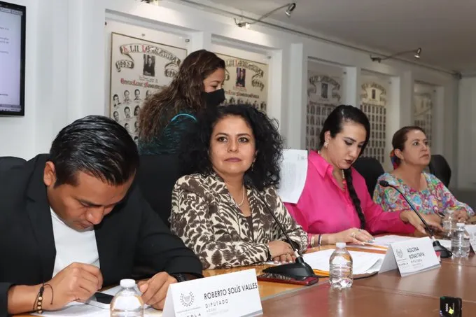 Diputados aprueban la entrega gratuita de artículos de higiene menstrual