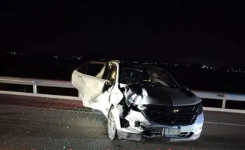 Trailero impacta camioneta de presuntos asaltantes en la autopista Cuapiaxtla-Cuacnopalan