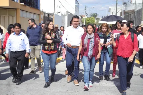 Gobierno de la ciudad otorgará seguro de vida a sus 8 mil trabajadores