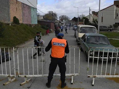 Así luce el barrio pobre que Argentina aisló por aumento de contagios Covid-19