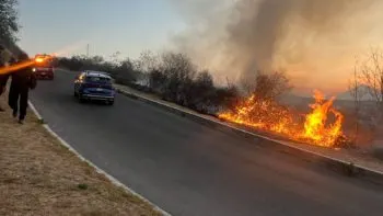 Detienen en flagrancia a sujeto por iniciar un incendio en inmediaciones del Periférico Ecológico