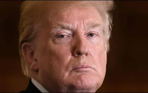 Trump planea fin a ciudadanía por nacimiento a hijos de indocumentados