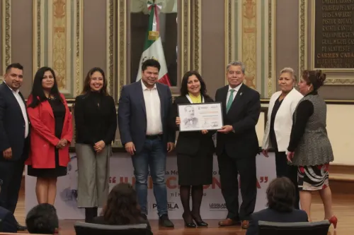 Entrega LX Legislatura medalla al Mérito Docente “Juan C. Bonilla”