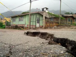 En Acapulco hay 400 mil personas en riesgo
