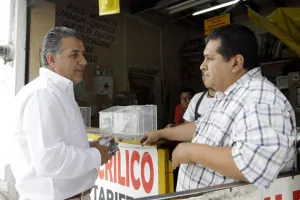 Comuna permite propaganda de Franco Rodríguez en zona prohibida