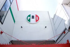 Sobre el robo al PRI