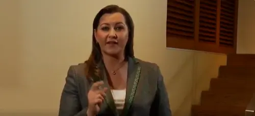 Video: Celebra MEA fallo de TEEP, llama a sus adversarios al diálogo y a dejar atrás las diferencias