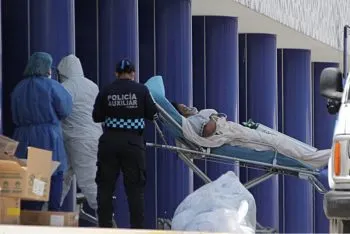 Bajan contagios y suben muertes por COVID-19 en Puebla