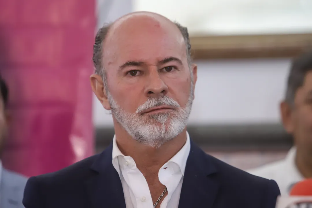roberto Ruiz Esparza
