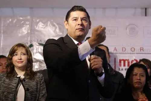 Diputados locales y alcaldes de Juntos Haremos Historia a favor de Armenta para la Gubernatura