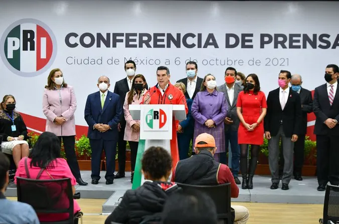 PRI votará en bloque la reforma eléctrica, asegura dirigente