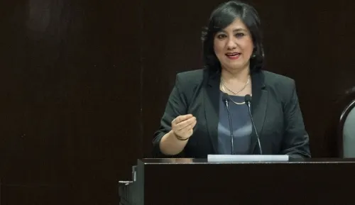 Función Pública investiga a 10 superdelegados por posible uso irregular de programas sociales