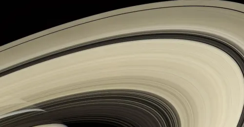 NASA difunde nueva imagen de anillos de Saturno