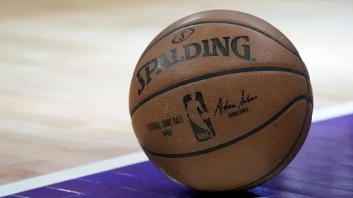 Equipos de NBA alistan regreso a entrenamientos