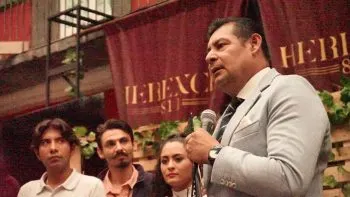 Desde el Senado, Morena impulsará a los artistas poblanos: Armenta