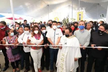 Realizan la 12ª edición del Festival de la Gordita en La Resurrección