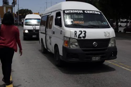 Dominguez en contra de propuesta de Julián Rendón para adquirir unidades de transporte público