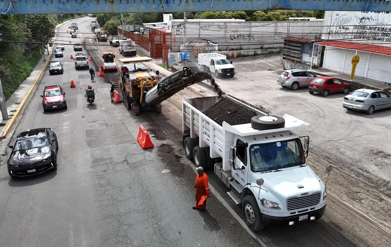 Gobierno de Puebla anuncia rehabilitación de 120 km de calles y caminos en 150 días