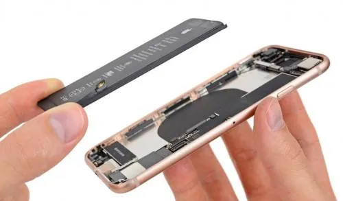 Apple reemplazará la batería de tu iPhone hasta el 31 de diciembre