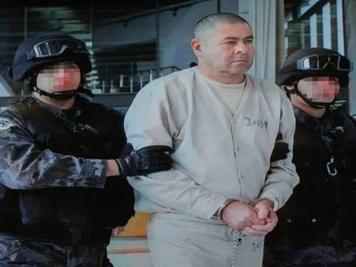 Temen autoridades de EU que ‘El Chapo’ inunde prisión