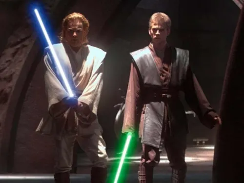 Sable de Obi-Wan Kenobi y nave de Alien van a subasta