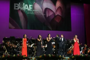 Festeja BUAP a las mamás universitarias