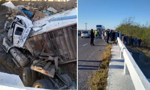 Pobladores de Cd. Victoria evitan rapiña tras volcadura de tráiler con carne de puerco