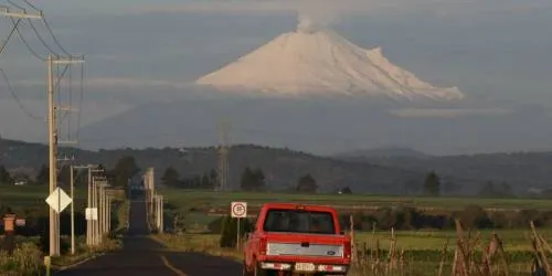 Popocatépetl registra ligera actividad