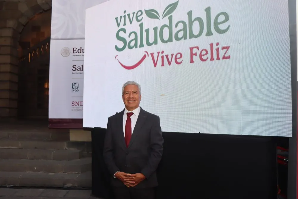 Manuel Viveros Narciso, secretario de Educación Puebla