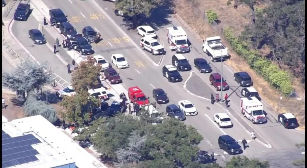 Tiroteo en escuela de Oakland deja al menos 5 heridos