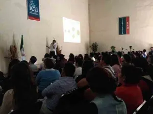 Promueven IEU-Kuspit futuros inversores en la Bolsa de Valores