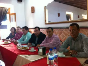 Se conforma bancada independiente en el Congreso