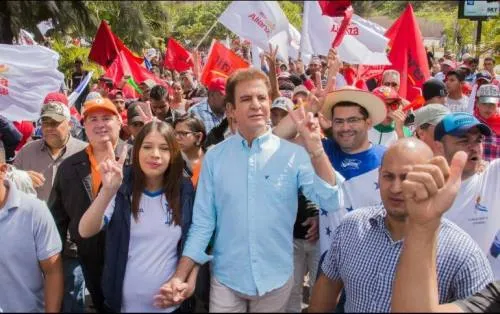 Oposición llama a marchas contra el ‘fraude’ electoral en Honduras