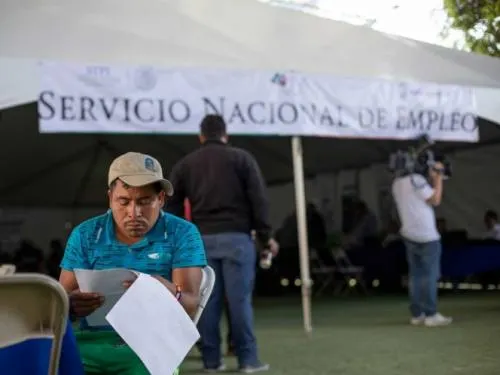 Obtienen empleo 686 migrantes en México