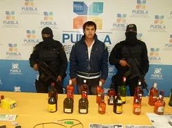 Detienen a individuo que robaba tiendas de conveniencia