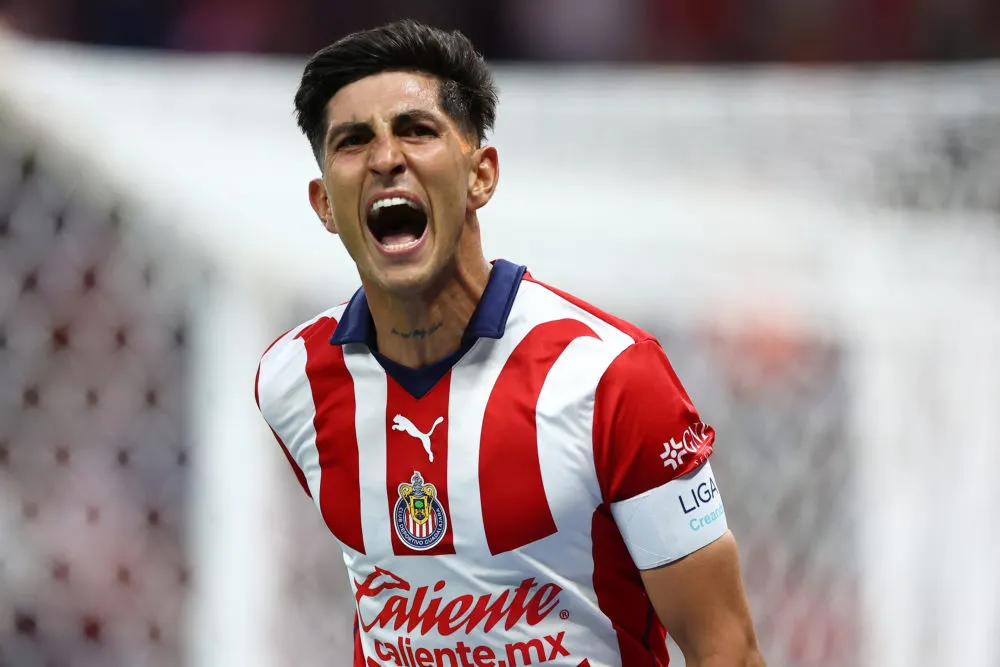 Chivas se impone 2 a 1 ante Juárez y demuestra que su buen momento no es casualidad 