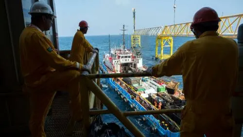Precio del petróleo tiene primera semana con alzas
