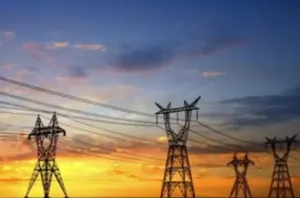 Comisión de Electricidad se prepara para temporada de huracanes