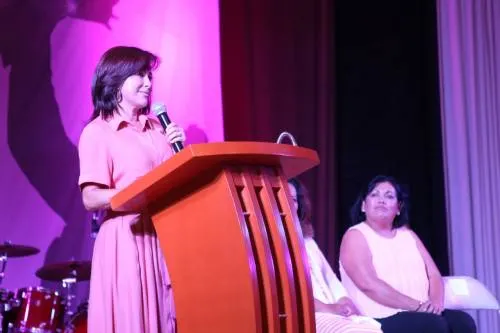 Celebran a madres de familia del magisterio
