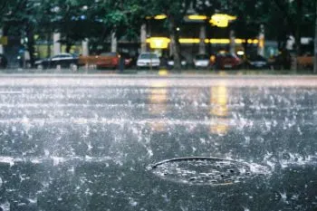 Este martes habrá lluvias intensas, fuertes vientos y temperaturas de hasta 45 °C en México