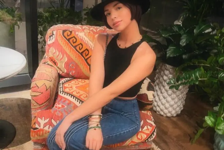 Angela Aguilar en posible nueva relación