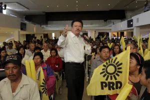 Navarrete presume respaldo de la mayoría de las corrientes del PRD