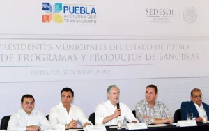 Del Mazo propone a ediles estrategias para reducir la pobreza